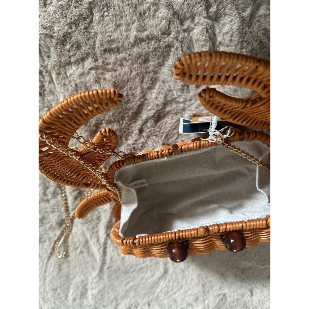 Tommy Bahama Woven Wicker Crab Crossbody Bag Tan Novelty Purse New - Picture 8 of 10